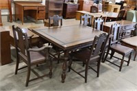 ANTIQUE DINING ROOM TABLE WITH 6 CHAIRS & LEAF