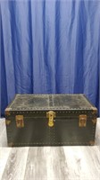 Vtg Steamer Trunk with Tray