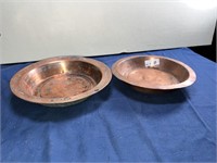 2 HAND HAMMERED COPPER PLATES