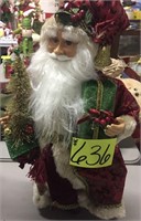 Santa with tree & presents (estate)