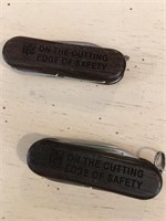 2 UPS Pocket Knives