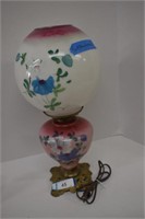 Vtg Banquet Lamp w/ Hand Painted Globes. Works