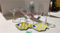 Fish plates, margarita, wine & drinking glasses