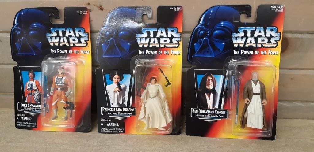 3 Kenner 1995 Star Wars action figures