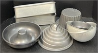 Assorted Size/Shape Baking Pans