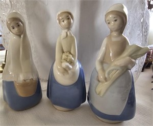 2 porcelain figures tallest 6.25"