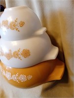 3 Pyrex Butterfly Cinderella Mixing Bowls