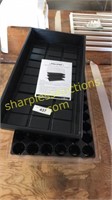 Seed starting trays w/ lid