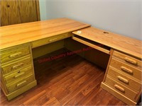 L-Shaped Wooden Desk w/2 felt-lined drawers