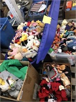 Pallet--stuffed toys, some Beanie Babies