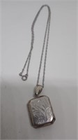 Sterling silver necklace with pendant stamped 925