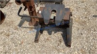 5th WHEEL HITCH - RAIL MOUNT