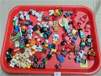 Tray Lot of Lego Figurines & Parts