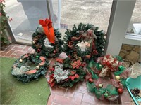 5 Christmas Wreaths