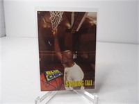 Shaquille O'Neal 1994 Skybox Blue Chips Standing