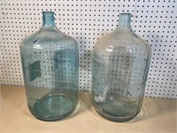 2pcs- 5 gal. glass jugs