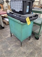 ROLLER CABINET WITH CRAFTSMAN WORK TOP