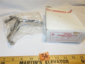 Graves Vaginal Speculum - in orig box Sealed bag