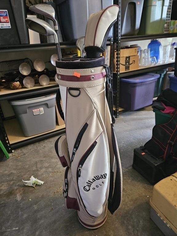 Calloway golf bag and clubs set