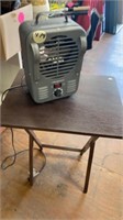 HEATER (WORKS) & WOODEN FOLD UP TABLE