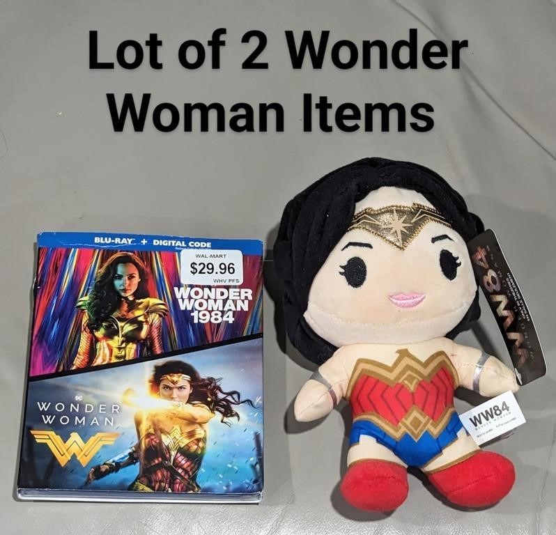 Lot of 2 Wonder Woman Items
