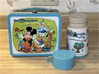 Vntg Walt Disney World's lunchbox & thermos -