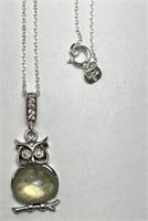 Sterling MOP Owl Pendant/Italian Chain 18" 3 Grams