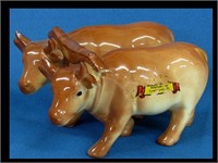 PAIR OF OXEN - SOUVENIRE OF LOUISTOWN, ILL.