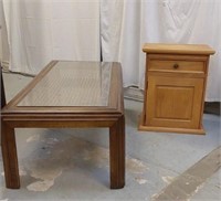 COFFEE TABLE AND NIGHT STAND