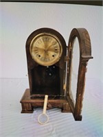 Grandmother pendulum clock