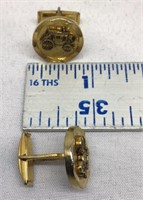 OF) GOLD STAGE COACH CUFF LINKS