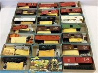 Lot of 20 Athearn Un-Assembled HO Scale Model