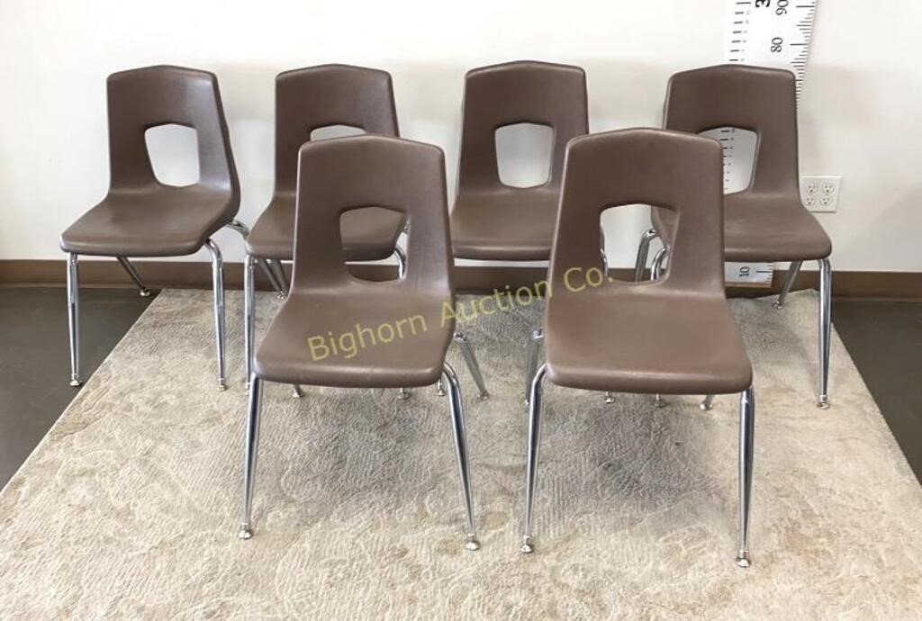 Brown Stacking Chairs 6pc Lot