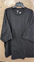 Size 4XLT Hanes Men's T-shirt