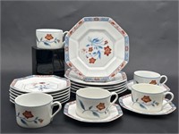 Fitz and Floyd
6 plates
5 cups
3 saucers
6 sm