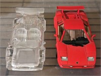 LAMBO CRYSTAL PAPER WEIGHT AND DIECAST