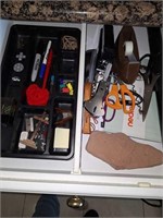 OFFICE DRAWER & FLASHLIGHT