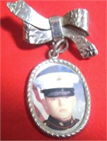 PIN ON BROACH WITH  PHOTO