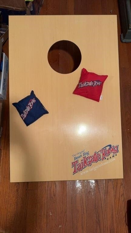 CORN HOLE GAME SET