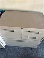 Four Drawer Filing Cabinet No Key Under Counter