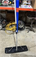 Roof Rake with Extendible Pole