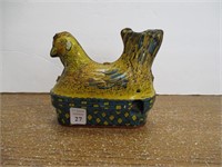 Vintage Hen on Nest Tin Toy Wind Up