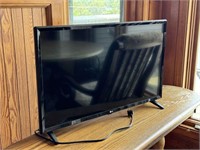 32" LG TV