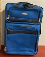 2 Travel Suitcases