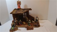 Holly Tree Deluxe Nativity Set-12Pcs w/Wood Manger