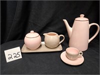 modern porcelain tea set