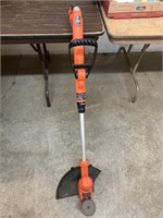 Black & Decker Easy Feed Electric Weed Trimmer