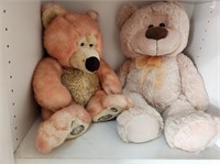 2 stuffed Teddy bears
