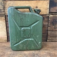1975 Dept of Defence Jerry Can