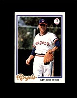 1978 Topps #686 Gaylord Perry EX to EX-MT+